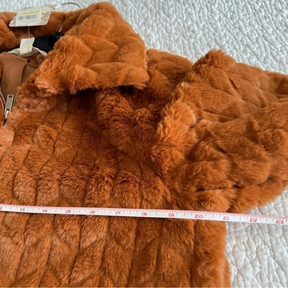 Band of the Free Women's Coco Brown Faux Fur Zip Up Jacket Medium NWT - Picture 9 of 9